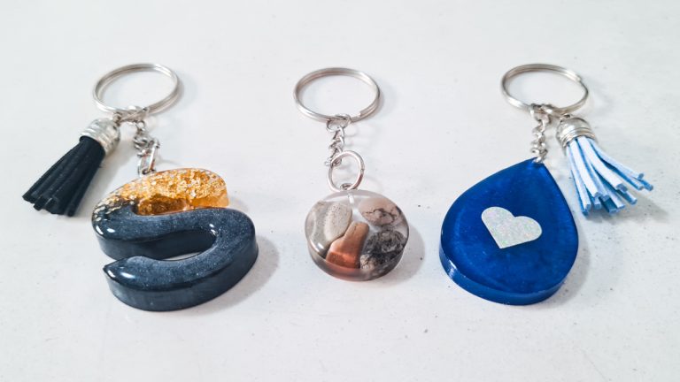 A Beginner’s/Newbies Guide to Making Resin Keychains